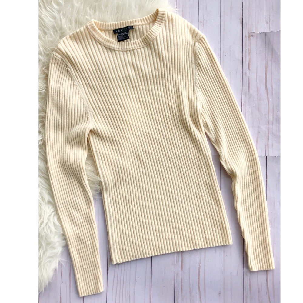 Theory 100% wool stretchy sweater